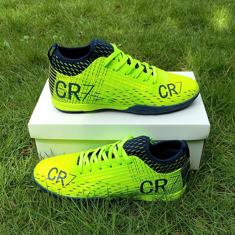 Neue Männer Fußball Schuhe Turf Indoor Lange Spikes Hohe Ankle Fußballplatz Stiefel Training Ultraleicht Futsal Stollen Fußball Schuhe