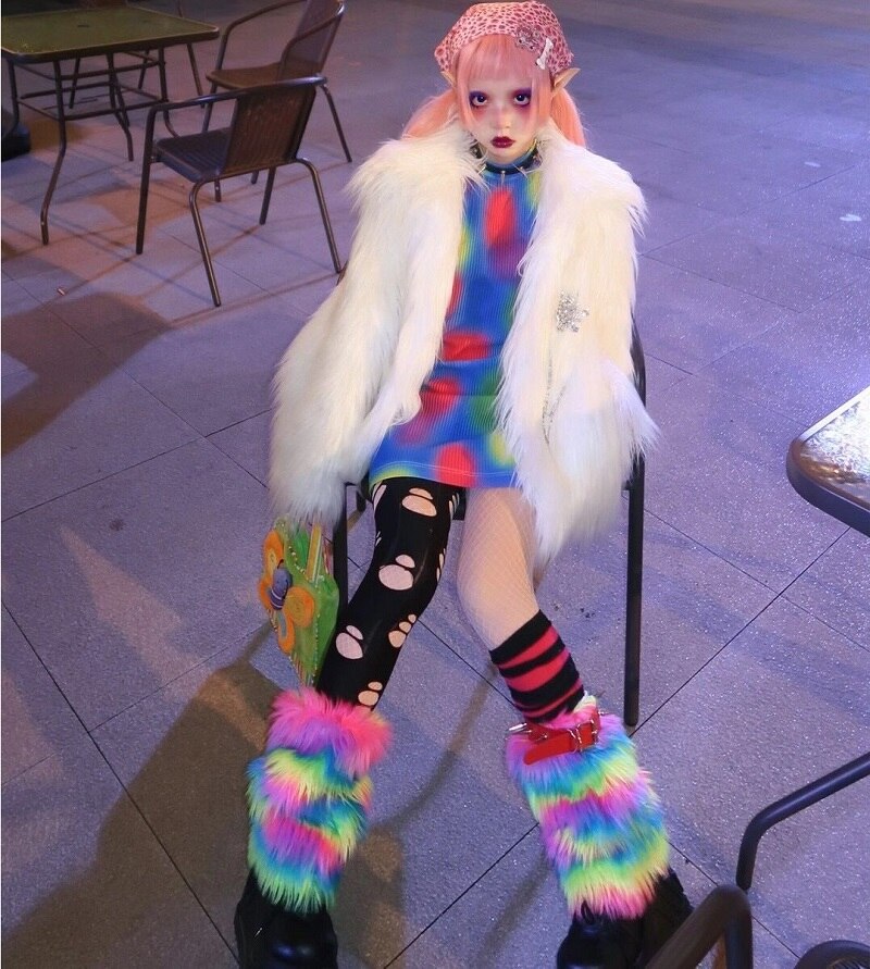 Harajuku japanilainen tyttö söpö sateenkaari pörröinen säärenlämmittimet sukat naisten talvi lämmin polvi korkea joustava jalkapeite katuvaatteet