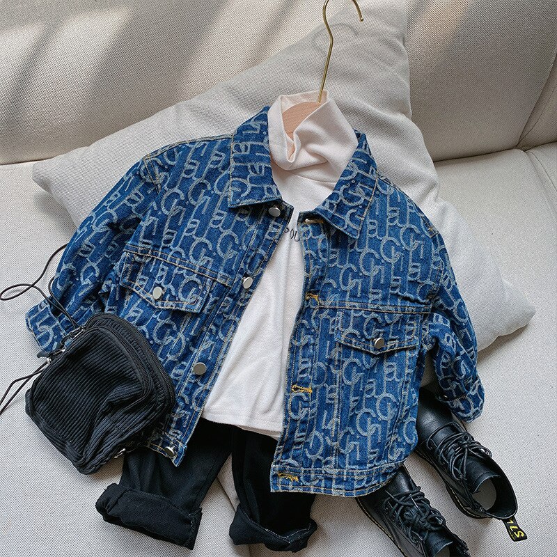 Giacca di jeans per bambini 2020 Autunno e Inverno Nuovo bambino Dei Ragazzi e Delle Ragazze Breve denim Del Cappotto Del bambino Della Stampa Della Lettera superiore bambini Giubbotti 2-8Y