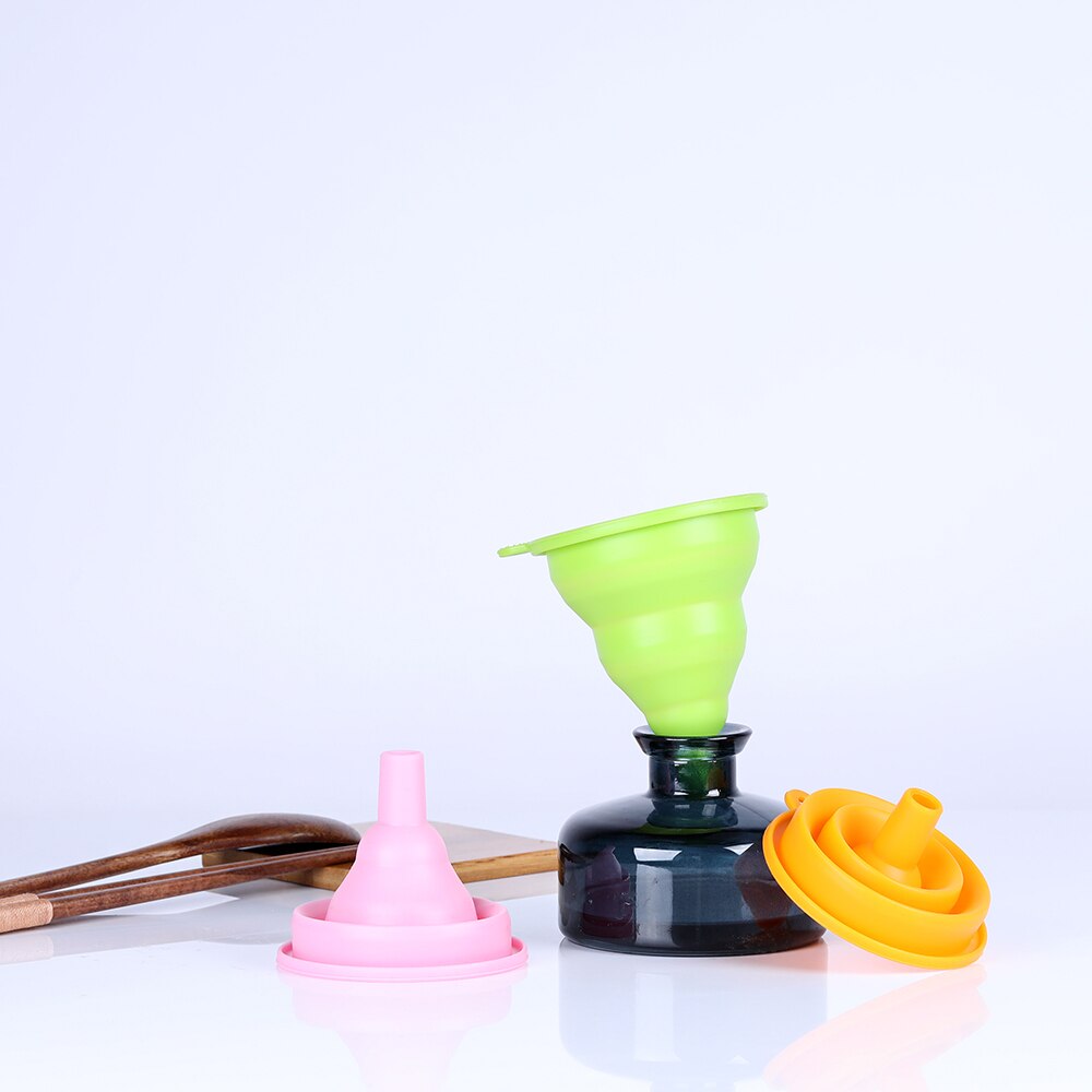 1 pc DIY Food-Grade Folding Silicone Funnel Household Liquid Dispensing Mini Funnel Random Color Kitchen Tool