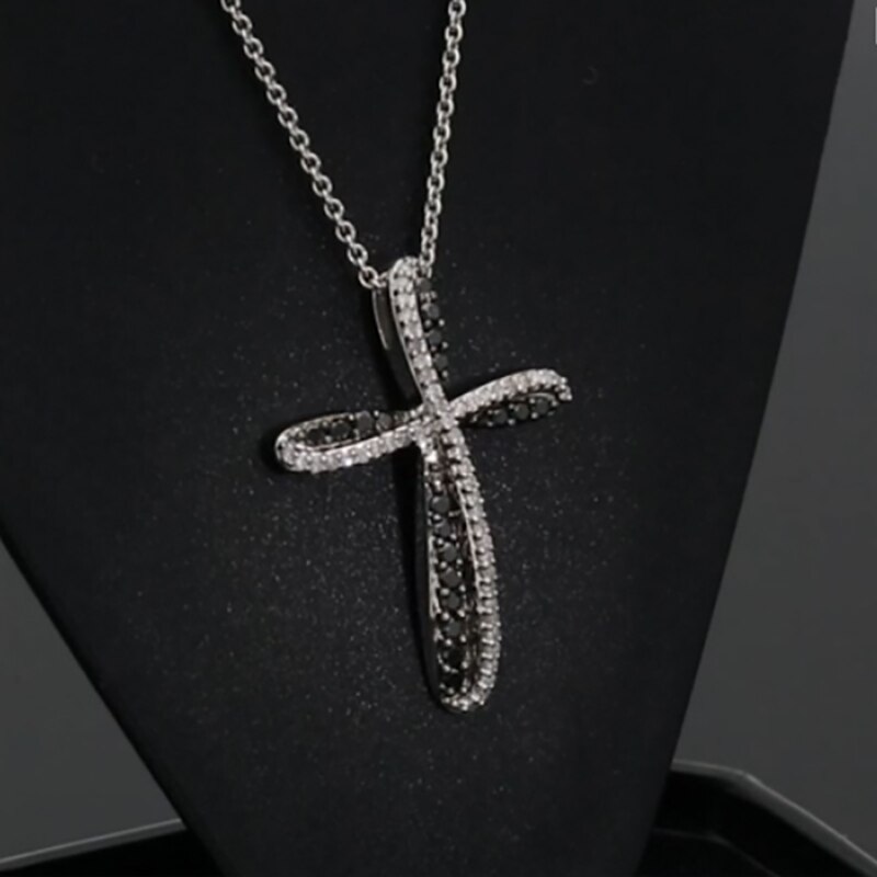 Regalo di compleanno per feste da uomo da donna di lusso classico semplice personalità croce collana gemma lustro croce pendente