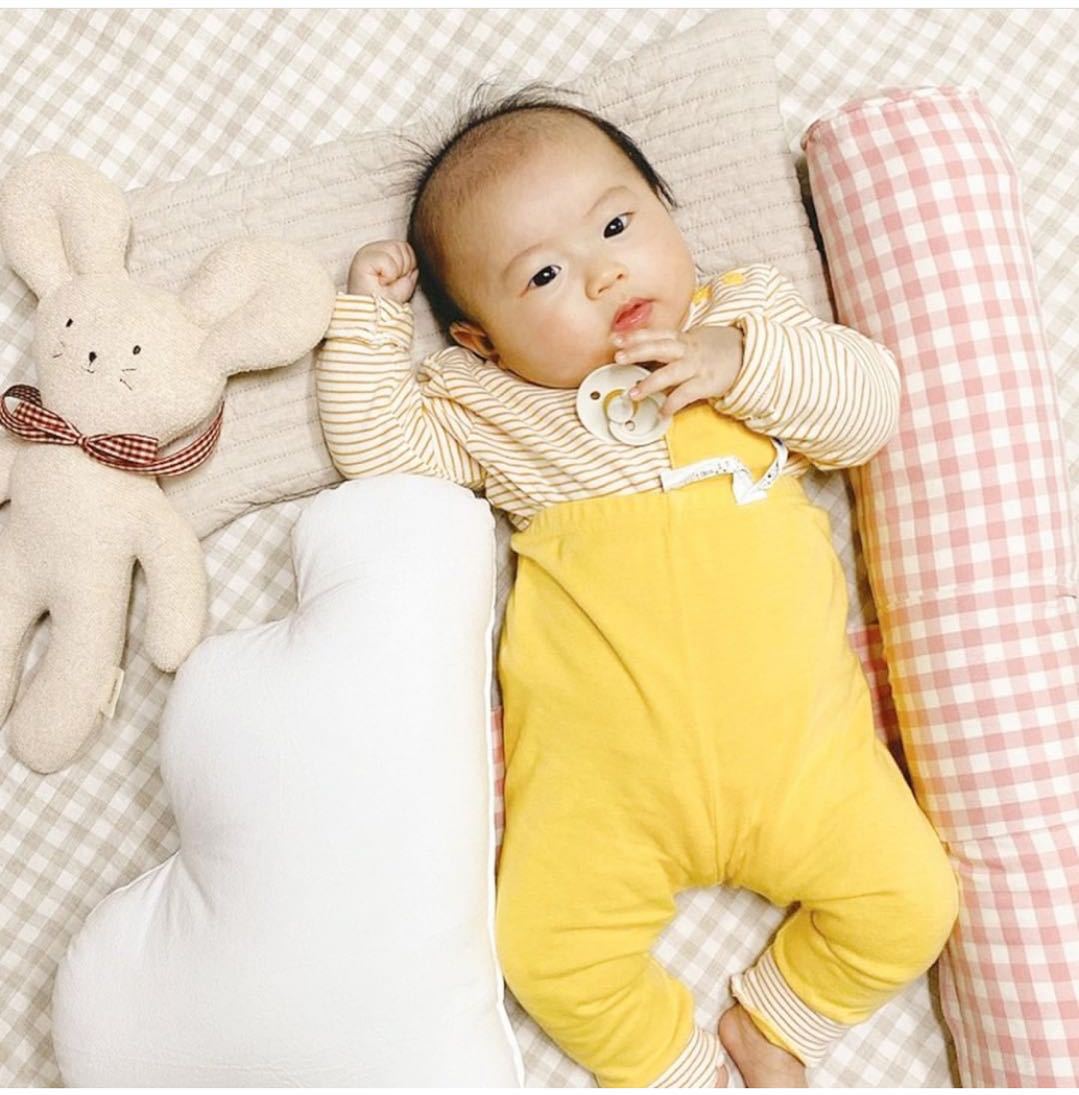 Protector de cuna extraíble para niños, cómoda almohada a cuadros de algodón para recién nacidos, parachoques de cuna, cerca de cama antipatadas