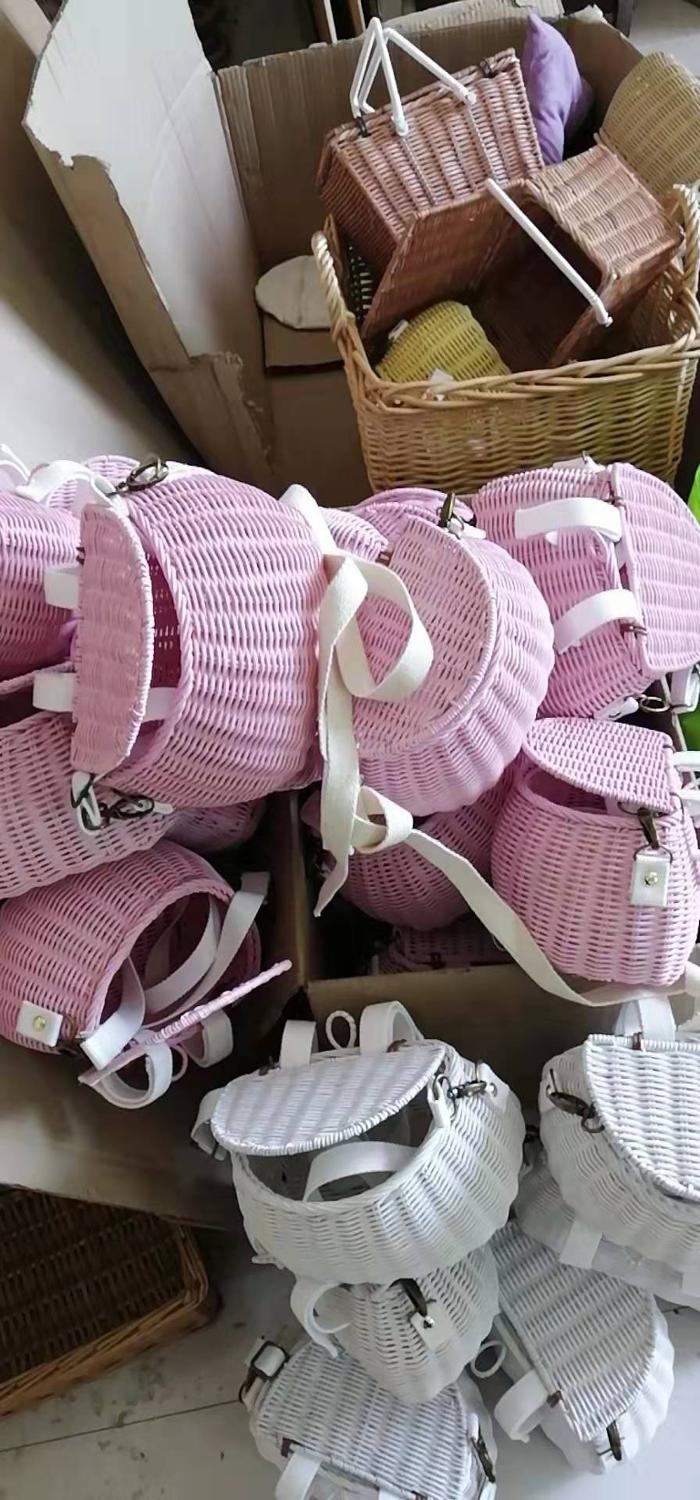 Rattan Bicycle Storage Basket Children Cute Picnic Basket Wicker Straw BackPack Multi-use Girls Kids Summer Beach Shoulder Bag: White Color