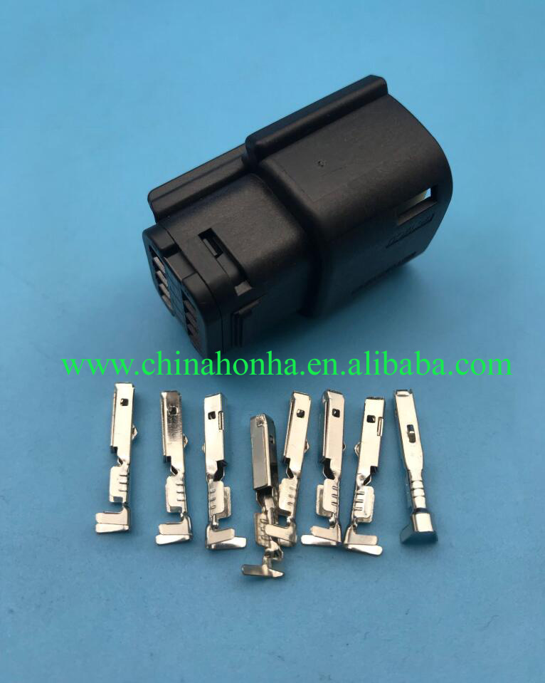 1pcs Automotive wiring harness 8-pin connector Molex Female Headlight Plug Connector 33472-4806 With Terminal