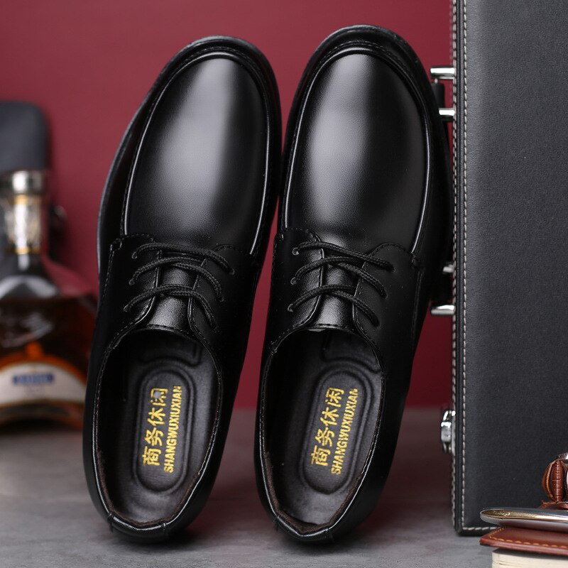 black Men Formal Shoes autumn Winter Men Dress Shoes Brand Men Leather Shoes Men Classic Business Gentleman Big Size