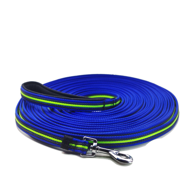 Cão durável especial trelas 1.8m a 15m cão tracking/trela de chumbo de treinamento com alça acolchoada design antiderrapante para todos os cães: Azul / 3M