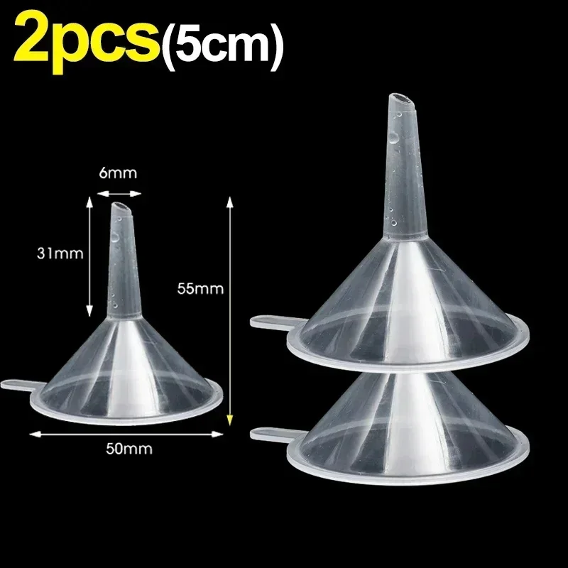 Mini embudos transparentes de plástico, embudos de aceite líquido de boca pequeña, dispensador de líquido cosmético, herramientas de llenado de botellas de laboratorio, 2/50 Uds.: Plata