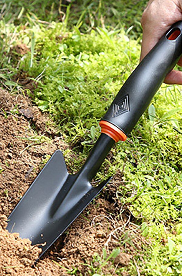 MAIYUE Six PCS Garden Tool Set Plant Gardening Tool Cultivator Hand Rake Pronged Rake Shovel Hoe Portable Garden Tool: Orange