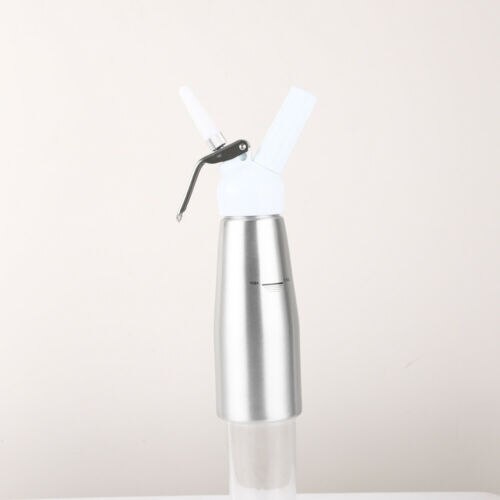 Dispensador de crema batida de acero inoxidable, herramientas de postre, 500 ml, a estrenar: Plata