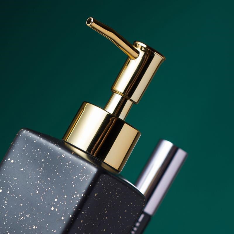 Matte black/white/green gold point pattern bathroom hand soap dispenser ceramic lotion bottle soap dish Bathroom supplies