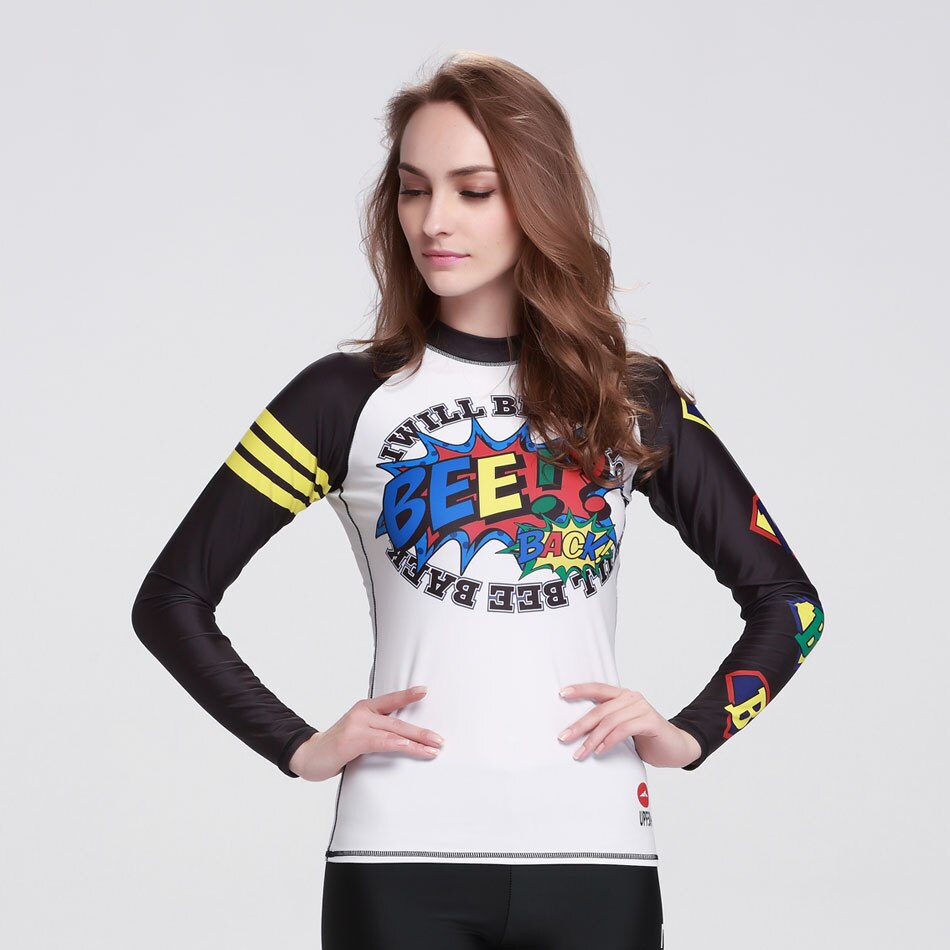 Lange ærmer rash guard badedragt trykt hvid sort dame våddragt uv solbeskyttelse basic skins crew sol skjorte rashguard