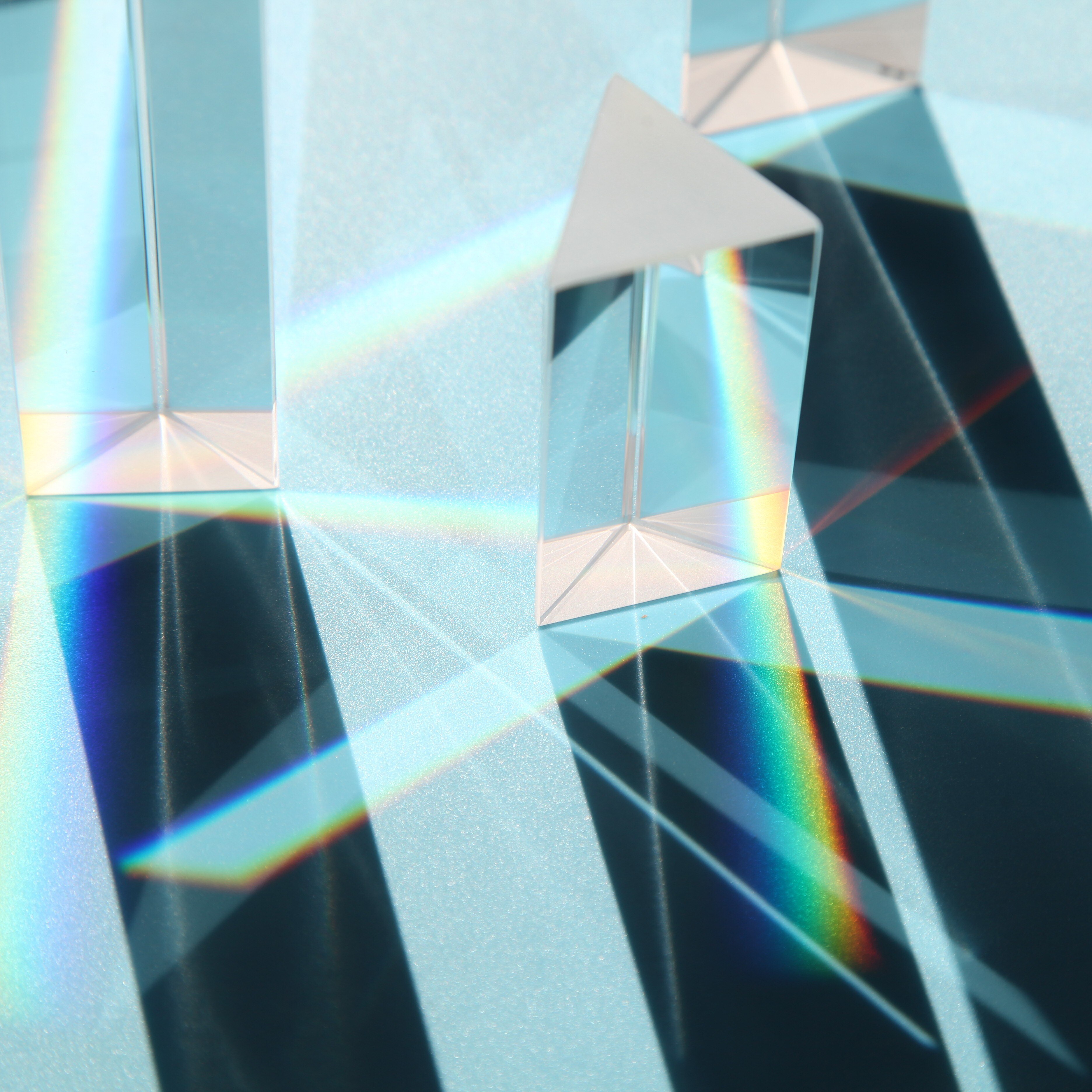 Triangular Prism BK7 Optical Prisms Glass Physics Teaching Refracted Light Spectrum Children Students 30x30x100mm