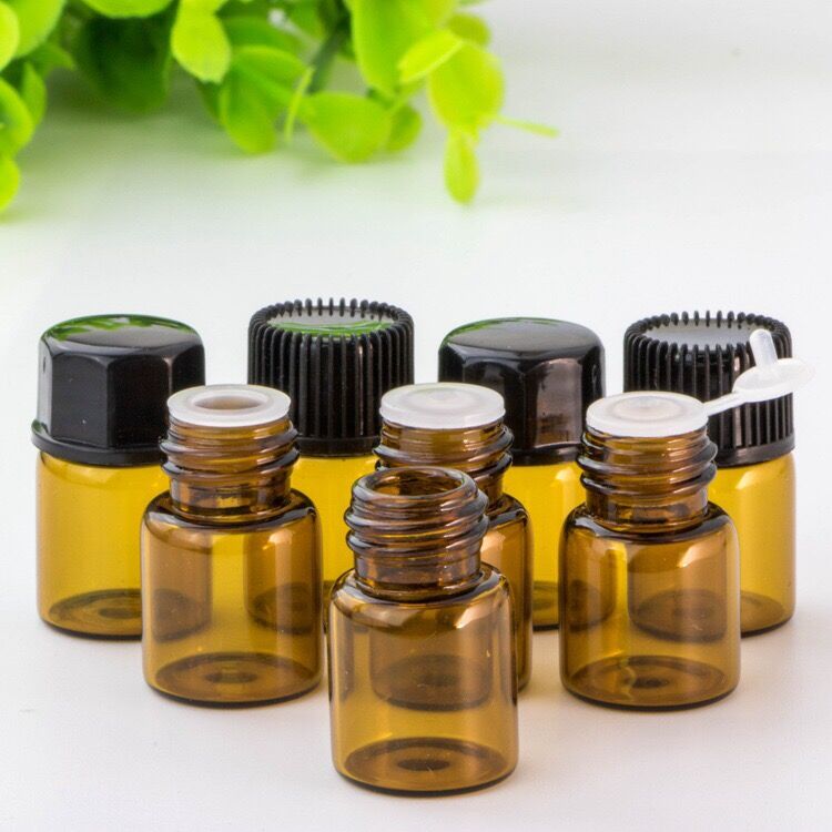 50 botellas de vidrio ámbar de 1ml/2ml/3ml/5ml drams para aceites esenciales, frascos pequeños de vidrio fino para perfumes marrones, frascos de muestra para pruebas.