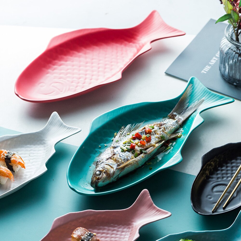 1PC céramique vaisselle créative assiette poisson en forme de plat stockage poisson Pan pour Restaurant maison dîner (11 pouces, rouge): Pink