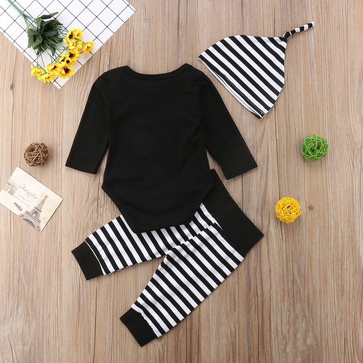 Brand Casual Brother Matching Familie Sets 3 stks Lange Mouwen Brief Print Black Tops + Gestreepte Broek + hoeden Sets