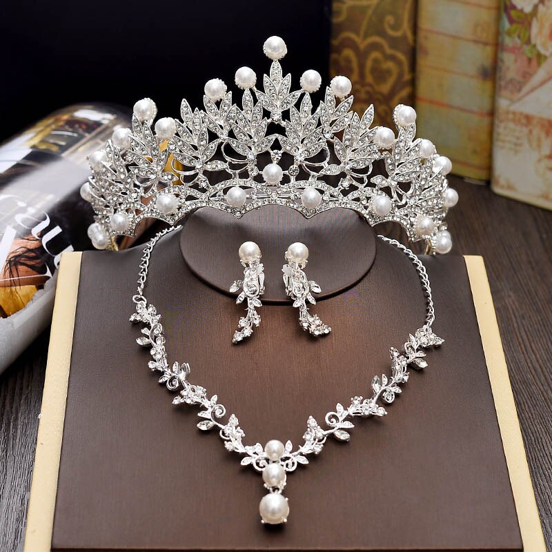 Hochzeit Tiara Halskette Ohrringe Simulierte Perle Haarschmuck Braut Geburtstag Partei Haarschmuck Krone Frauen