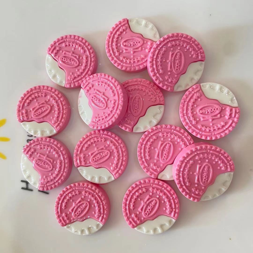 20Pcs Simulation Biscuit Flat Back Resin Cabochons Miniature Cute Food Scrapbooking DIY Jewelry Craft Decoration Accessories: rose red