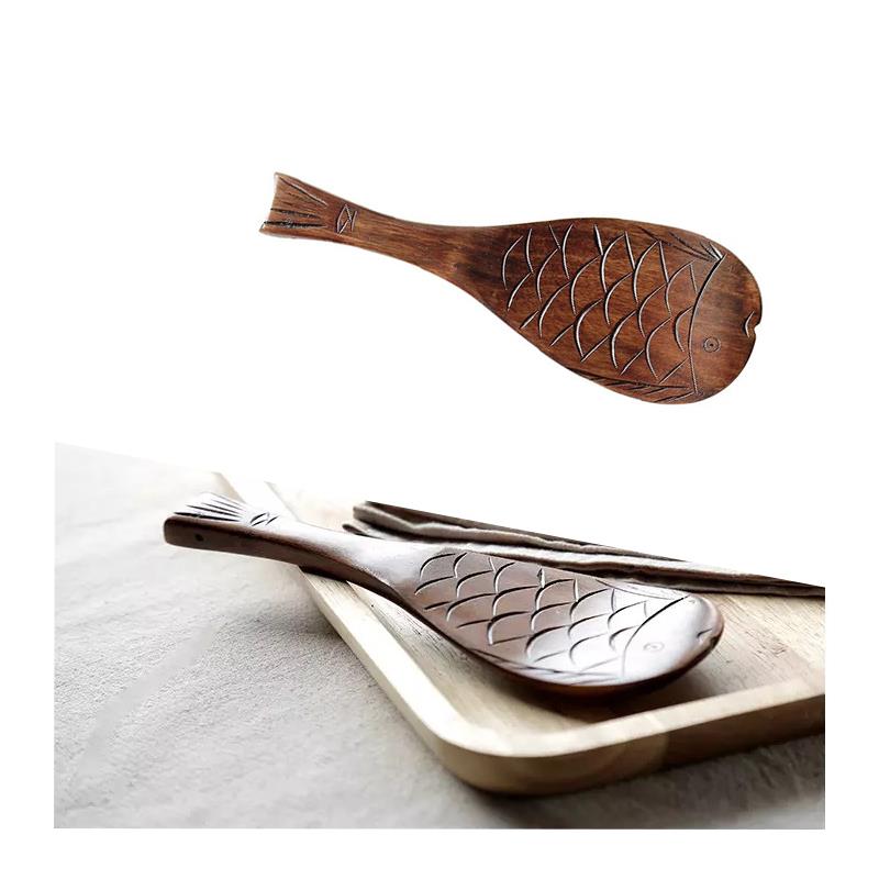 Cuchara de cocina de madera, cuchara de arroz de madera, tallada a mano, motivo de peces, cucharada de madera, utensilios de cocina de madera, vajilla