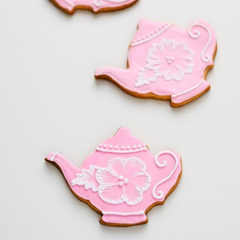 KENIAO Tea Set Cookie Cutter Set - 2 Pieces - Tea Party Biscuit Fondant Bread Pastry Molds - Stainless Steel