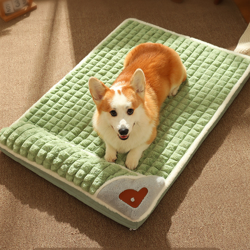 Four Season Dog Mats With Thickened And Warm Pet Beds That Can Be Disassembled and Washed Large Dog Sleeping Bed Blanket