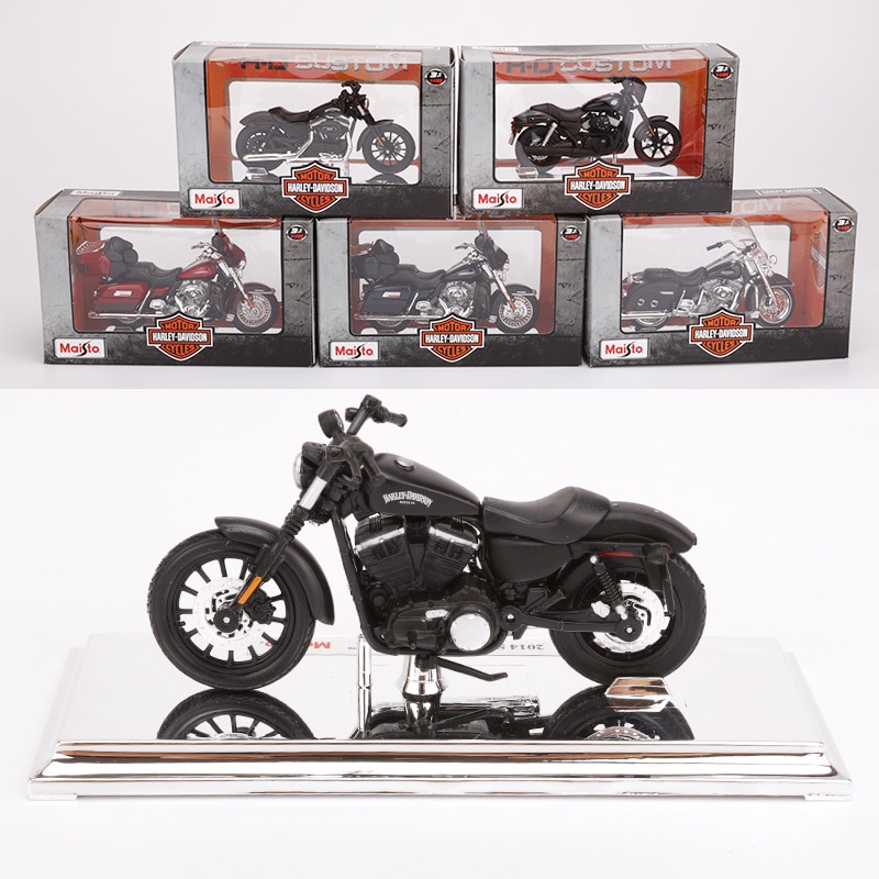 Maisto 1:18 15 stile moto Modello di moto Giocattolo Per Harley 2009F XDFSE CVO FAT BOB 2016 BREAKOUT 2004 FXSTDSE CVO 2015 di strada 750