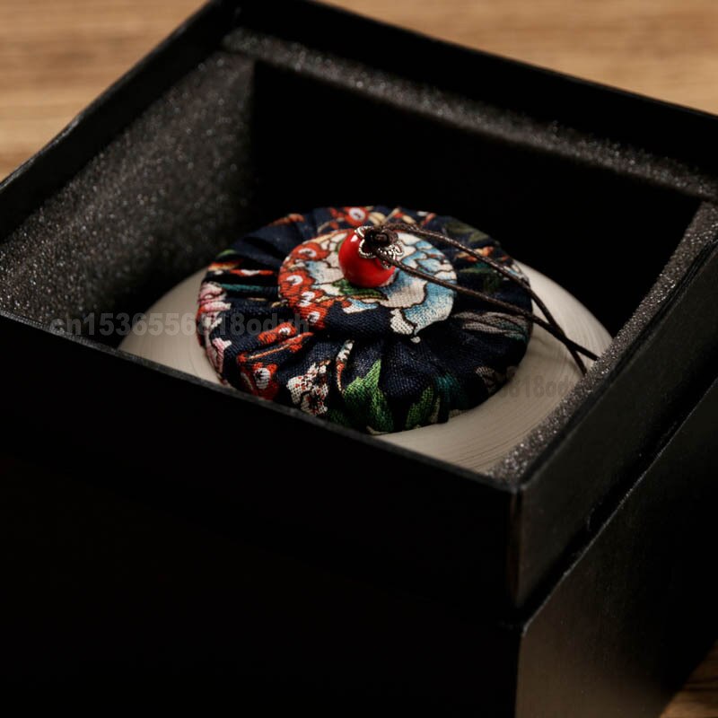 Yushantang old rock clay ceramic tea pot