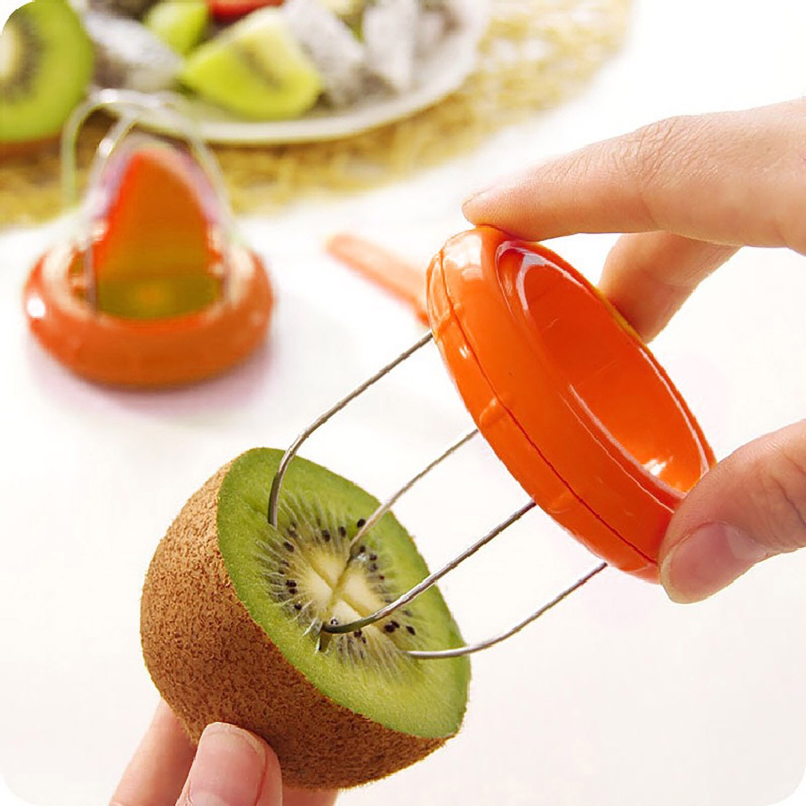 2Pc Fruit Dunschiller Snijden Kiwi Peeling Artefact Graven Kiwi Peeling Snijmachine Mes Kiwi Schil Snijgereedschap c50