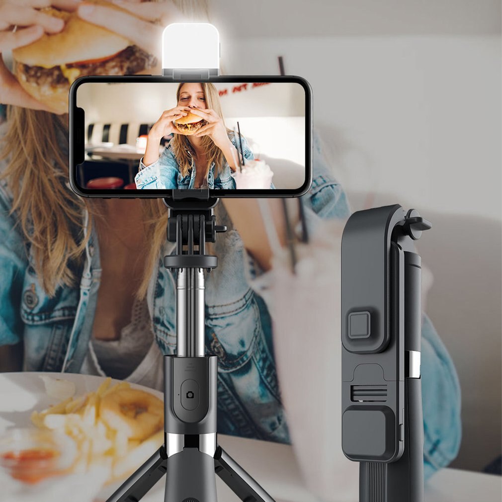 Selfie Stick Tripod Q02S 4.0 - 102cm Extendable with Fill Light & Remote for Smartphones