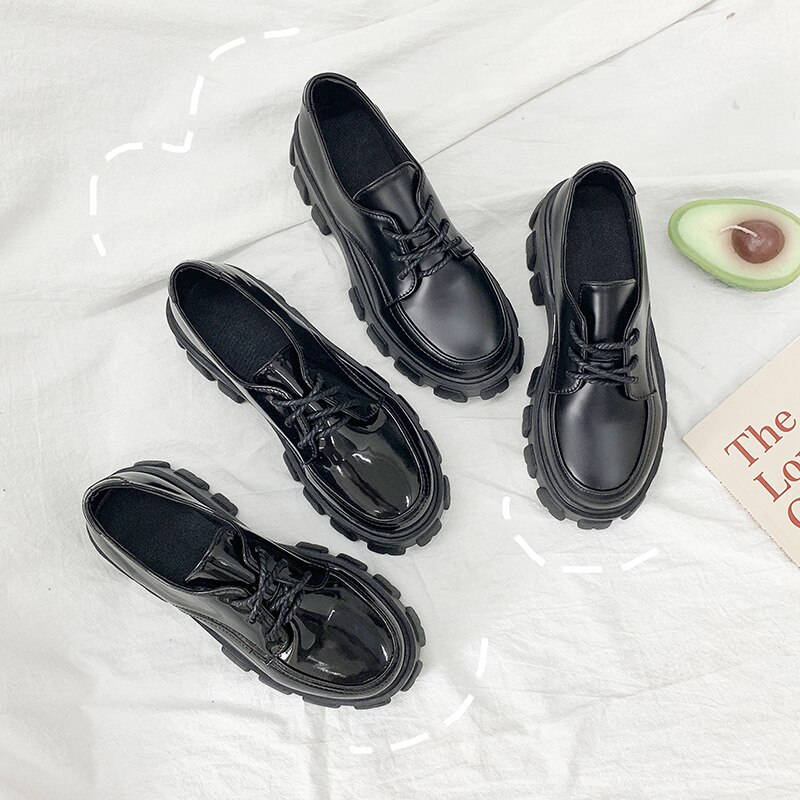 Dam flats skor platå sneakers slip on flats lack dam loafers mockasin fritidsskor dam creepers