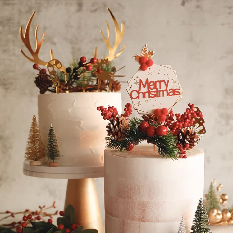 Merry Christmas Cake Topper Elk Antler Pine Cone Branch Garland Pine Tree Year Baking Cake Decoration Christmas Wreaths