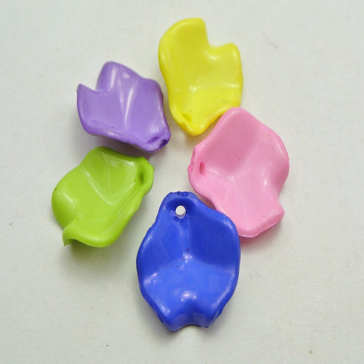 Craft DIY Mixed Color Acrylic Leaves Flower Petals Charm Pendants Various Shape: 100PCS 15X15mm