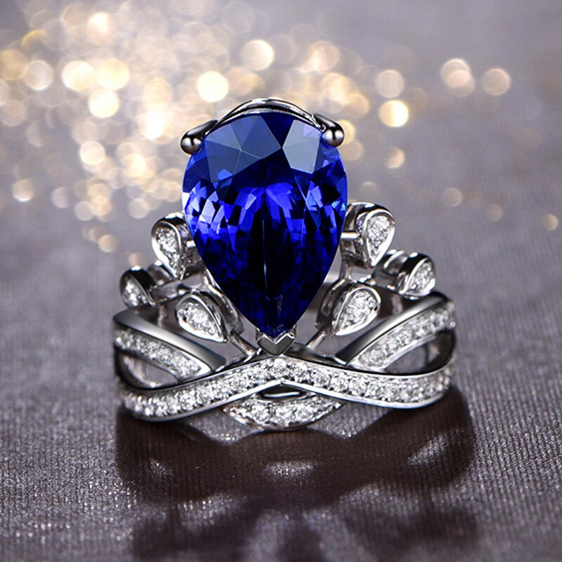 Luxury Female Big Zircon Stone Ring Classic Queen Crown Ring Vintage Wedding Bands Promise Love Engagement Rings For Women