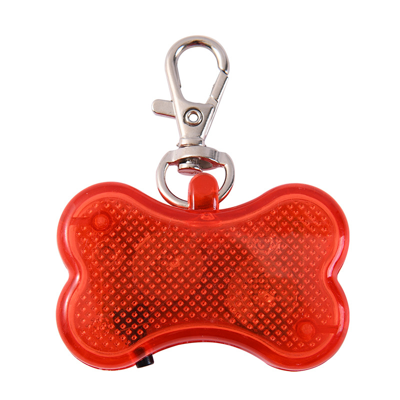 Collar de seguridad nocturna para perro, colgante brillante, luces LED Flash, accesorios para mascotas, brillante en la oscuridad: Rojo