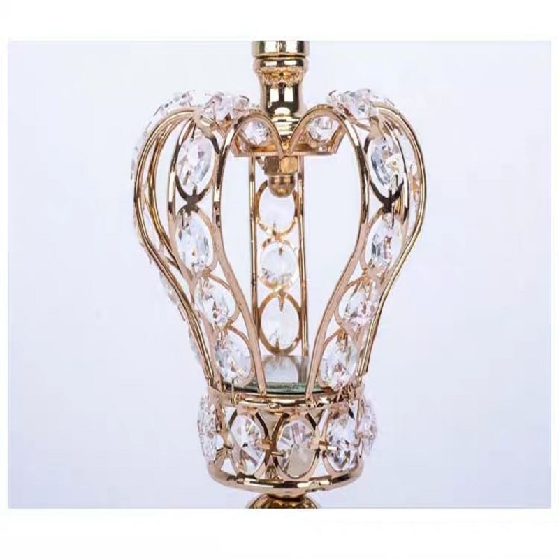 Candelero de corona europea, candelabro de hierro forjado, portavelas dorados, centros de mesa de boda, Decoración de mesa de Navidad para el hogar