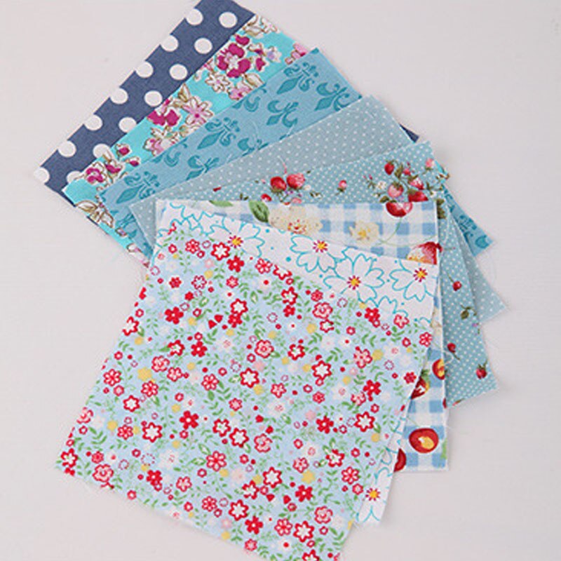 Tela de algodón con estampado de flores, accesorios de costura de retazos con forma cuadrada, Material para ropa hecha a mano, 10x10cm, 30 unidades por juego