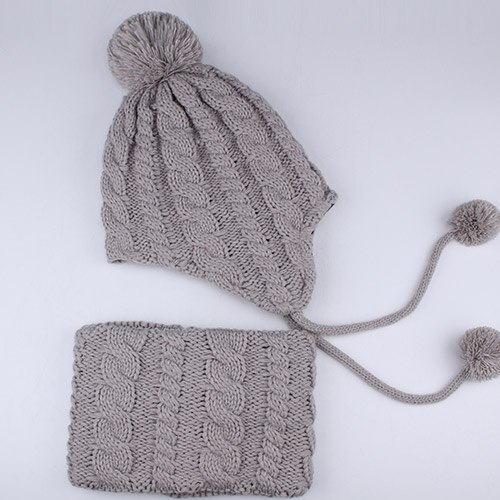 FURTALK Kids Hat and Scarf Set for Girls and Boys Fleece Knit Winter Hats Child Pompom Hats Warm Beanies cap for 2-6 years old: Gray
