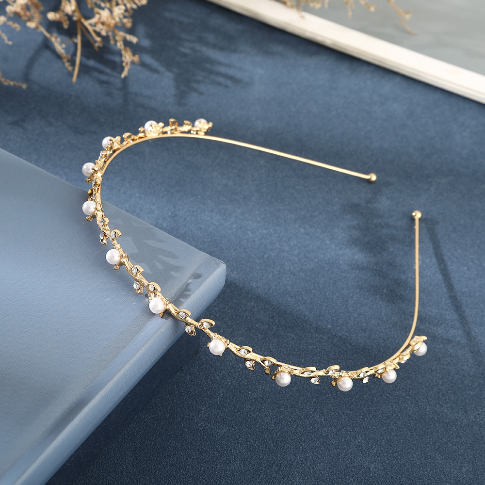 AWAYTR-Diadema con aro para el pelo para mujer, diadema deportiva ondulada, diadema de flores, diademas de cristal, accesorios para el cabello de aleación dorada para niña: Plata