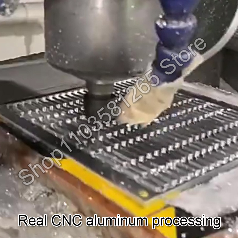 Coque de téléphone en alliage d'aluminium, étui arrière respirant en métal pour iPhone 16 15 14 13 Pro Max