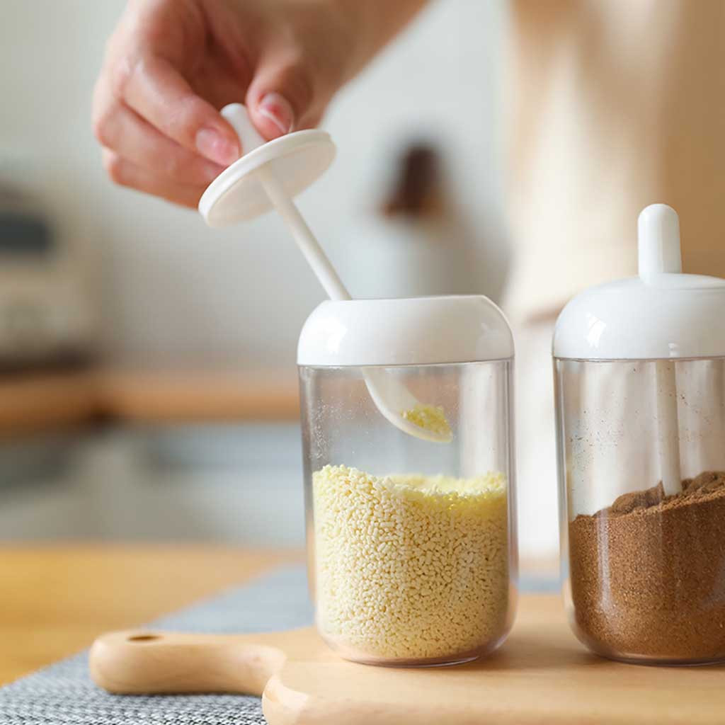 Kitchen Supplies Seasoning Bottle Salt Storage Box Spice Jar Spoon Sugar Pepper Powder Herb Spice Tools Condiment Bottles