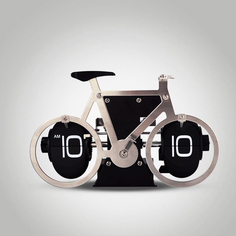 1 set Moderne Digitale Auto Flip Bureau Klok van Bike Vorm Metalen Retro Vijl Pagina Klokken HY-F088