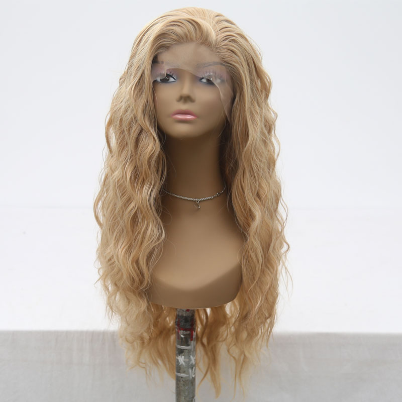 Bombshell Synthetische Lace Front Pruik Natuurlijke Golf Mix Blonde Hittebestendige Vezel Haar Natuurlijke Haarlijn Zijscheiding Voor Vrouwen Meisjes