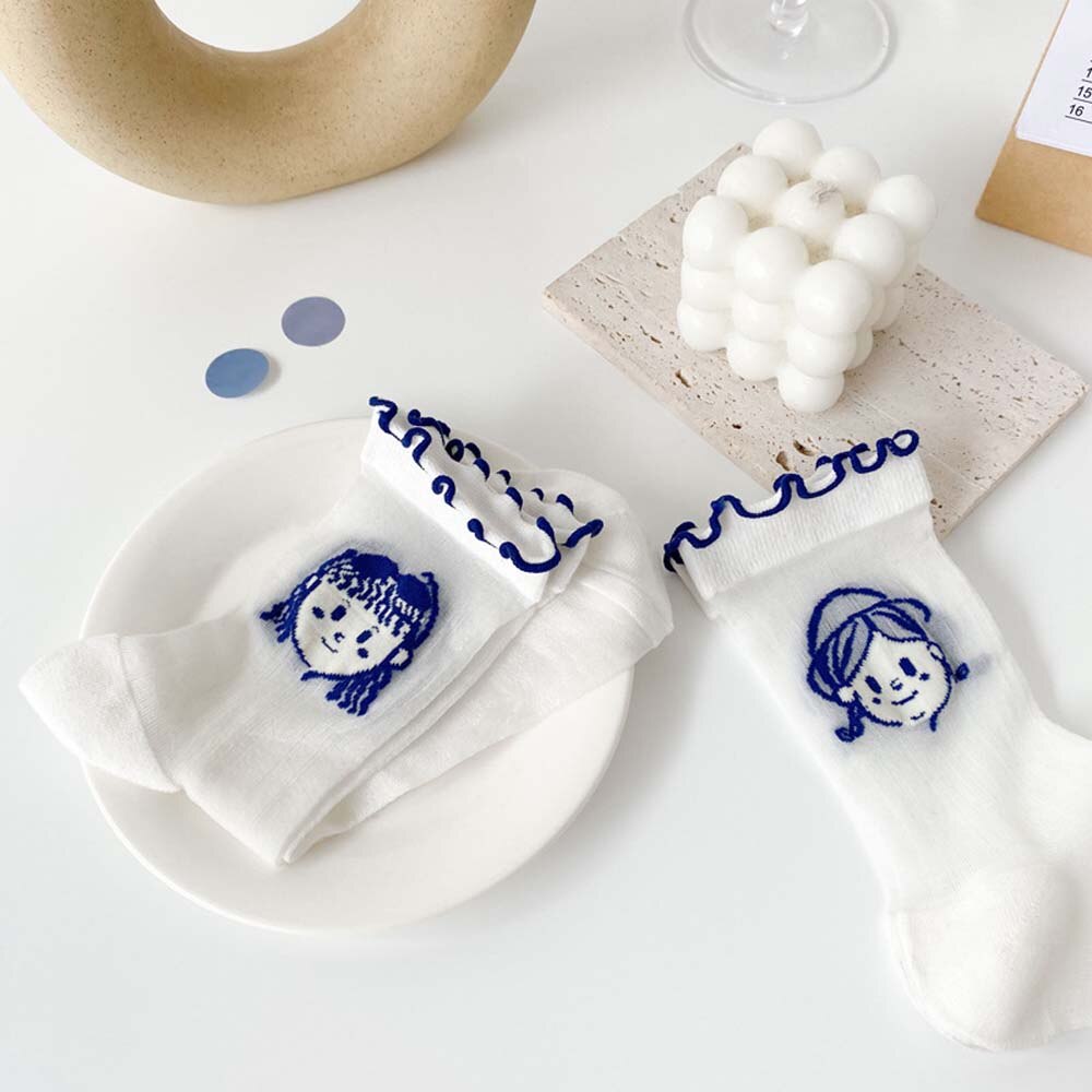 Zomer Mode Vrouwen Sokken Art Wit Meisje Leuke Transparente Onzichtbare Glas Zijde Dunne Ademende Leuke Lolita Kant Vrouwelijke Sok