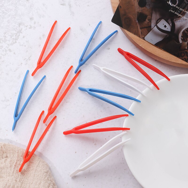 10pcs Plastic Tweezers Children Tweezers Games Teaching Learning Educational Toys Random Color