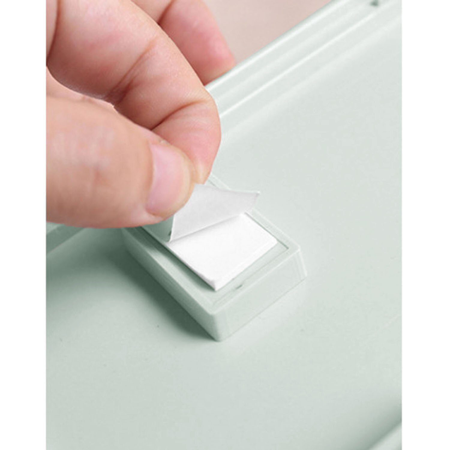 NC Garbage Bags Storage Box Wall-mounted Self-adhesive Kitchen Accessory for Plastic Bags Disposable Shoes Covers Storing Green