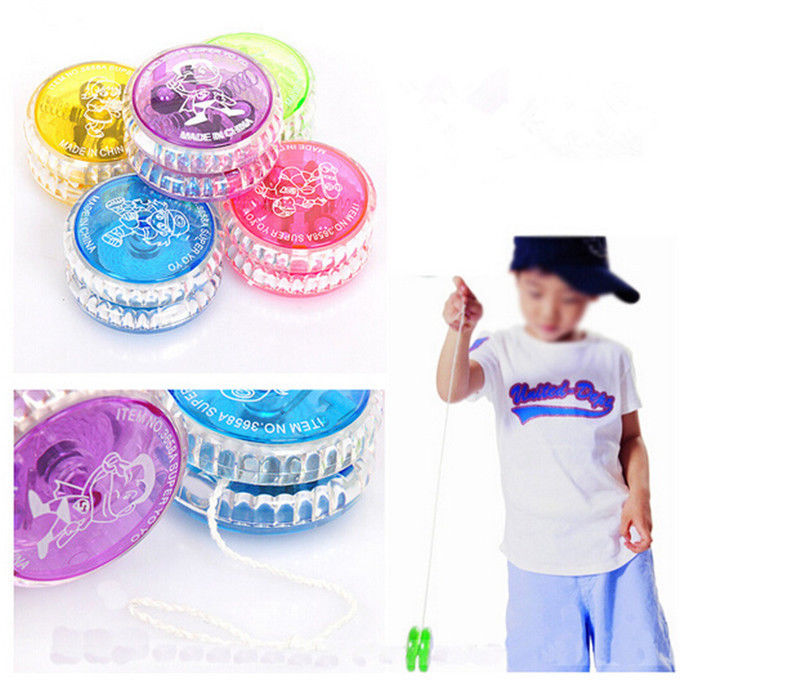 1Pcs Lichtgevende Knipperende Hoge Snelheid Yoyo Bal Kind Koppelingsmechanisme Yo-Yo Speelgoed Voor Kinderen Party Entertainment Willekeurige kleur