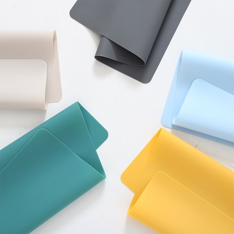 Baby Silicone Placemat Child's Plate Mat Food Grade Silicone Table Pad Waterproof Heat Insulation Kitchen Gadget Easy Cleaning