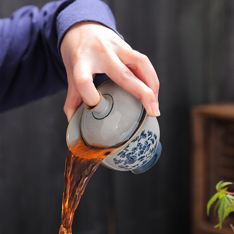 Retro Chinese Tea Cups Ceramic Gaiwan Tea Cup and Tea Lid Set Handmade Kung Fu Sancai Tea Bowl Drinkware