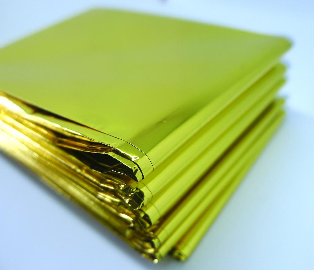 4 Packs Reflective Mylar Film Space Blanket Heat Tent Cover Sheets