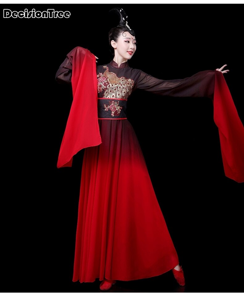 Nainen kiinalainen perinteinen mekko muinainen folk hanfu itämainen retro prinsessa tang puku keiju juhlaesitys tanssiasut