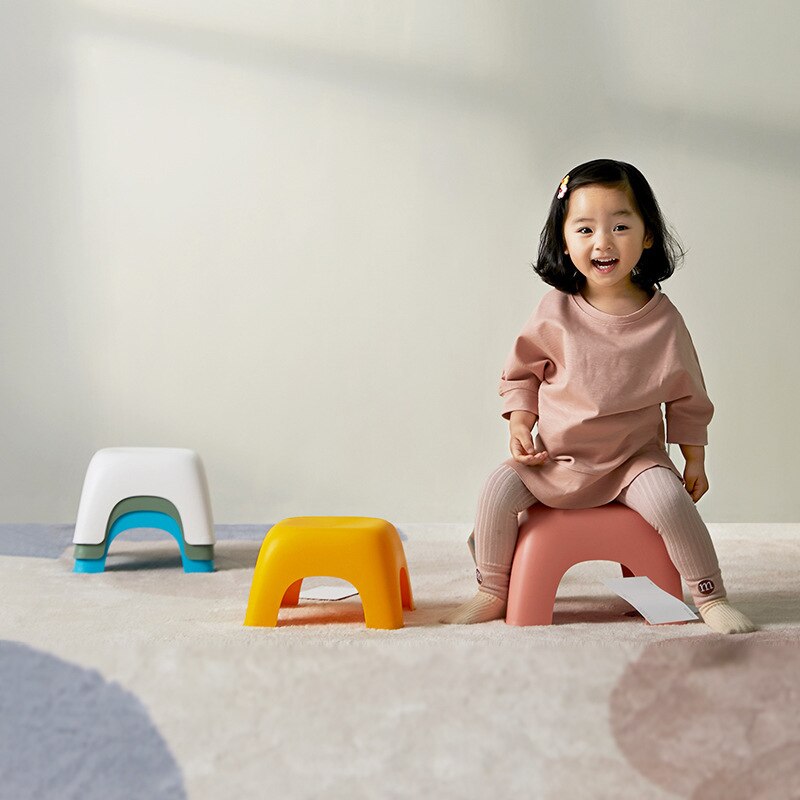 Skridsikker polstret lille skammel børns plastskammel babystol fodskammel husstand lav afføring tegneseriefod plastskammel